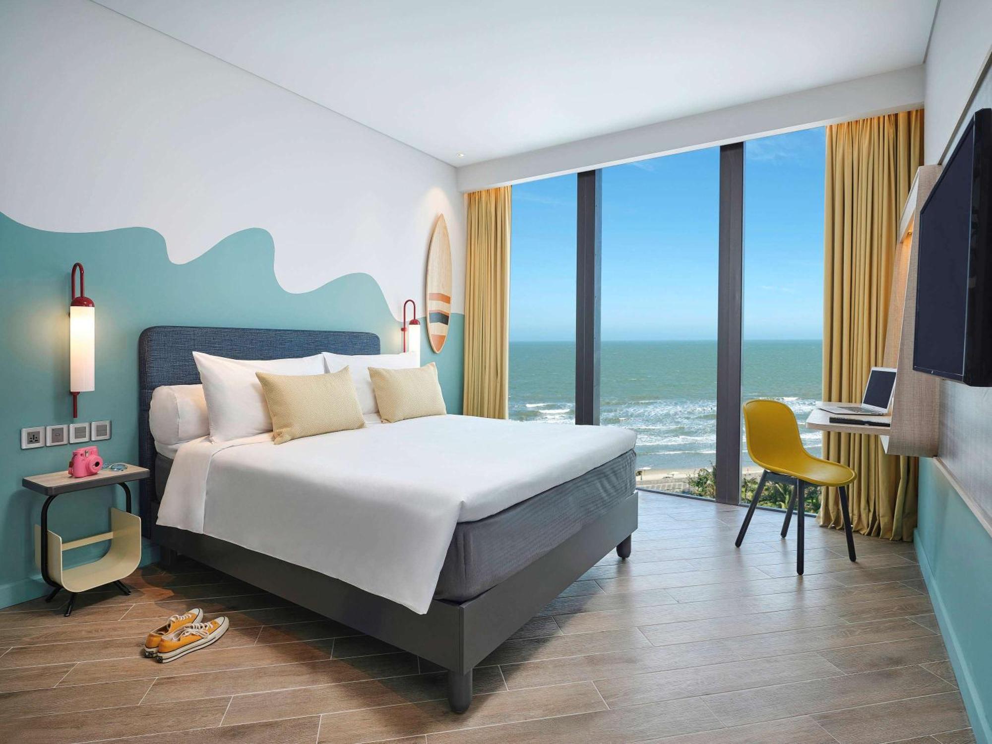 Premium Family Room Balcony,1285304974:JPEG