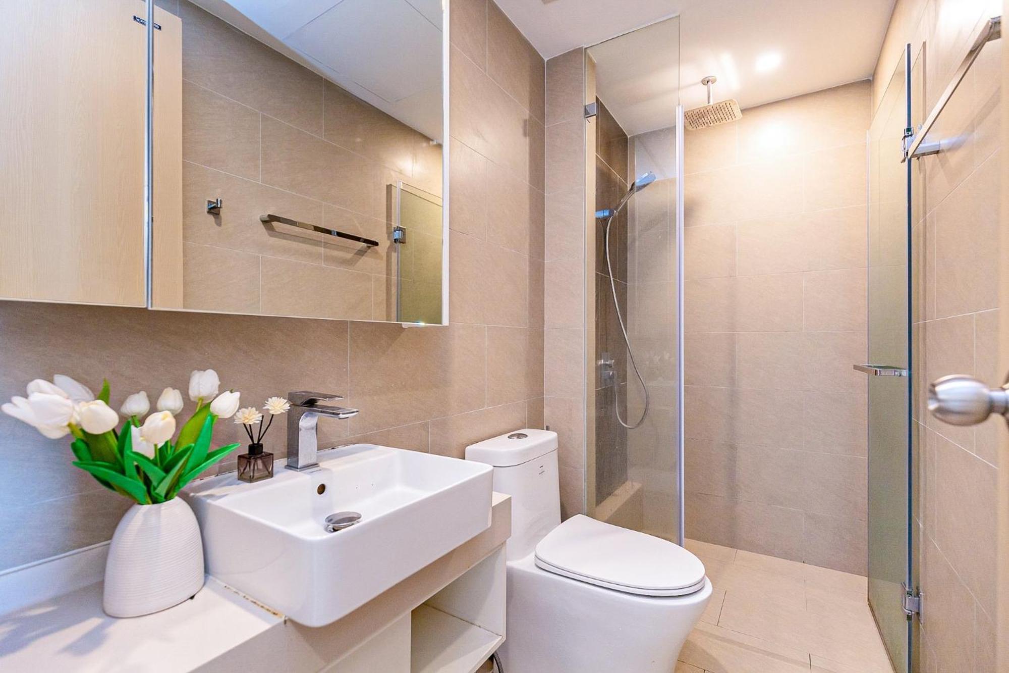 One-Bedroom Apartment,1554131299:JPEG