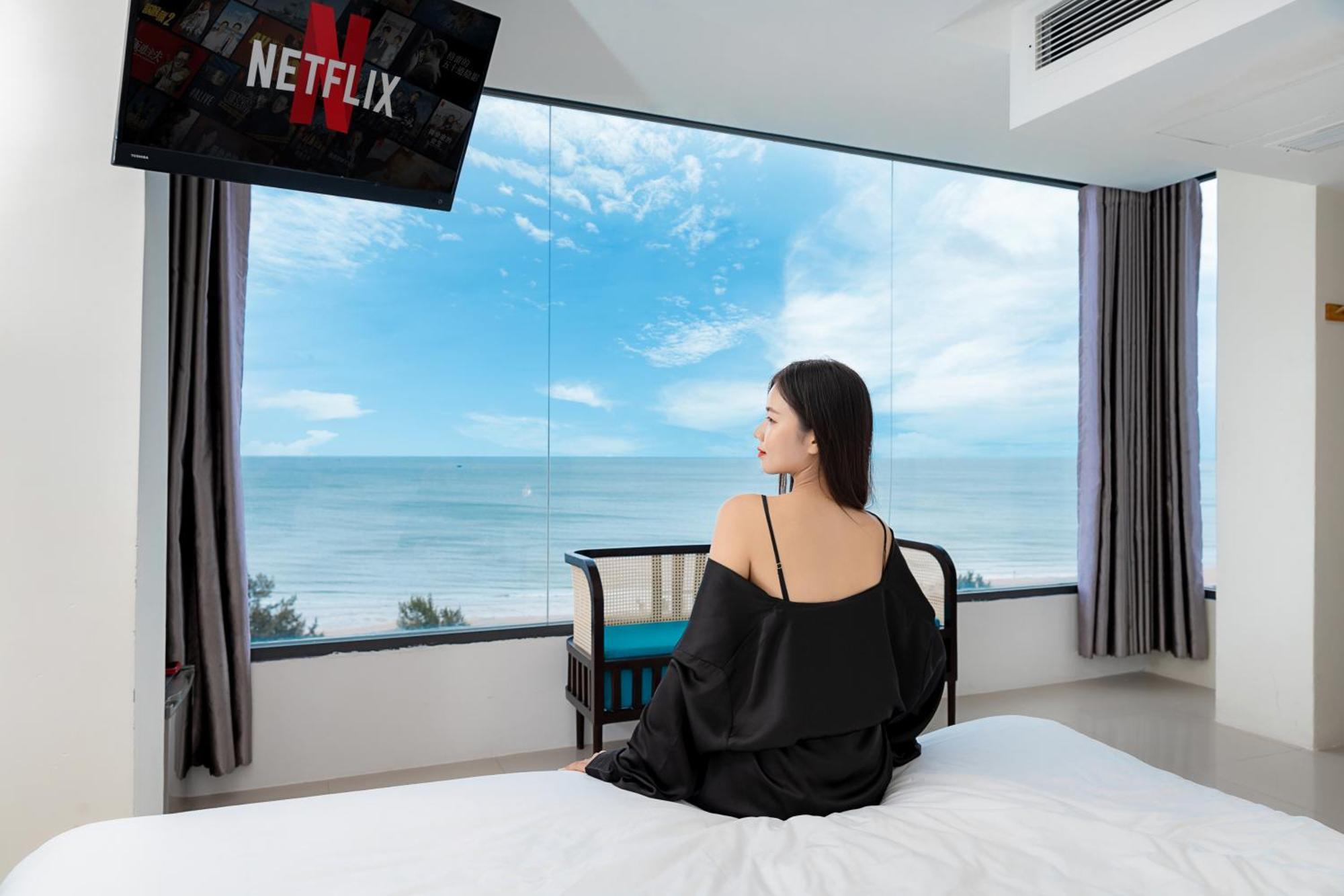 Suite Ocean Front View