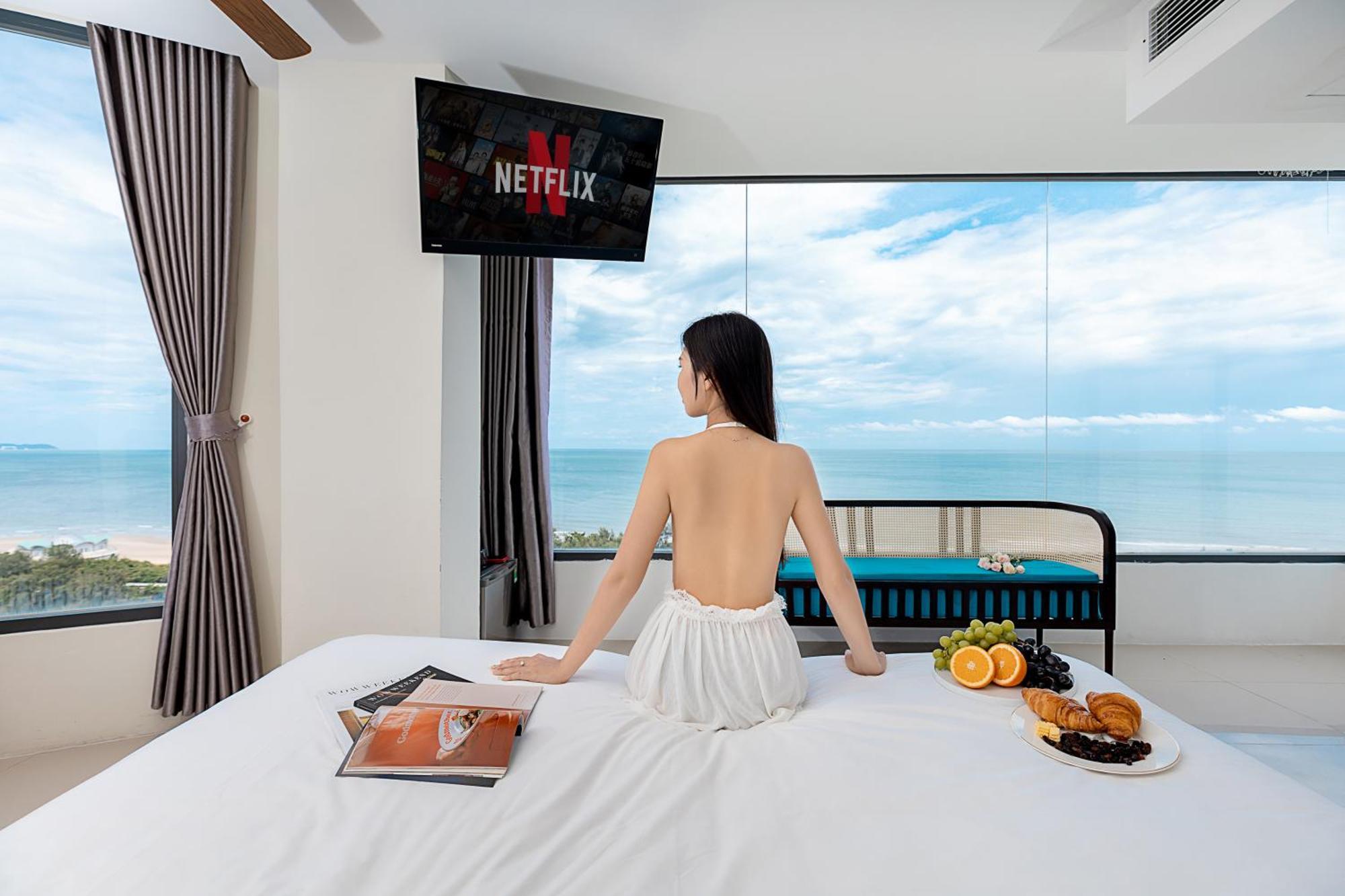 Suite Ocean Front View