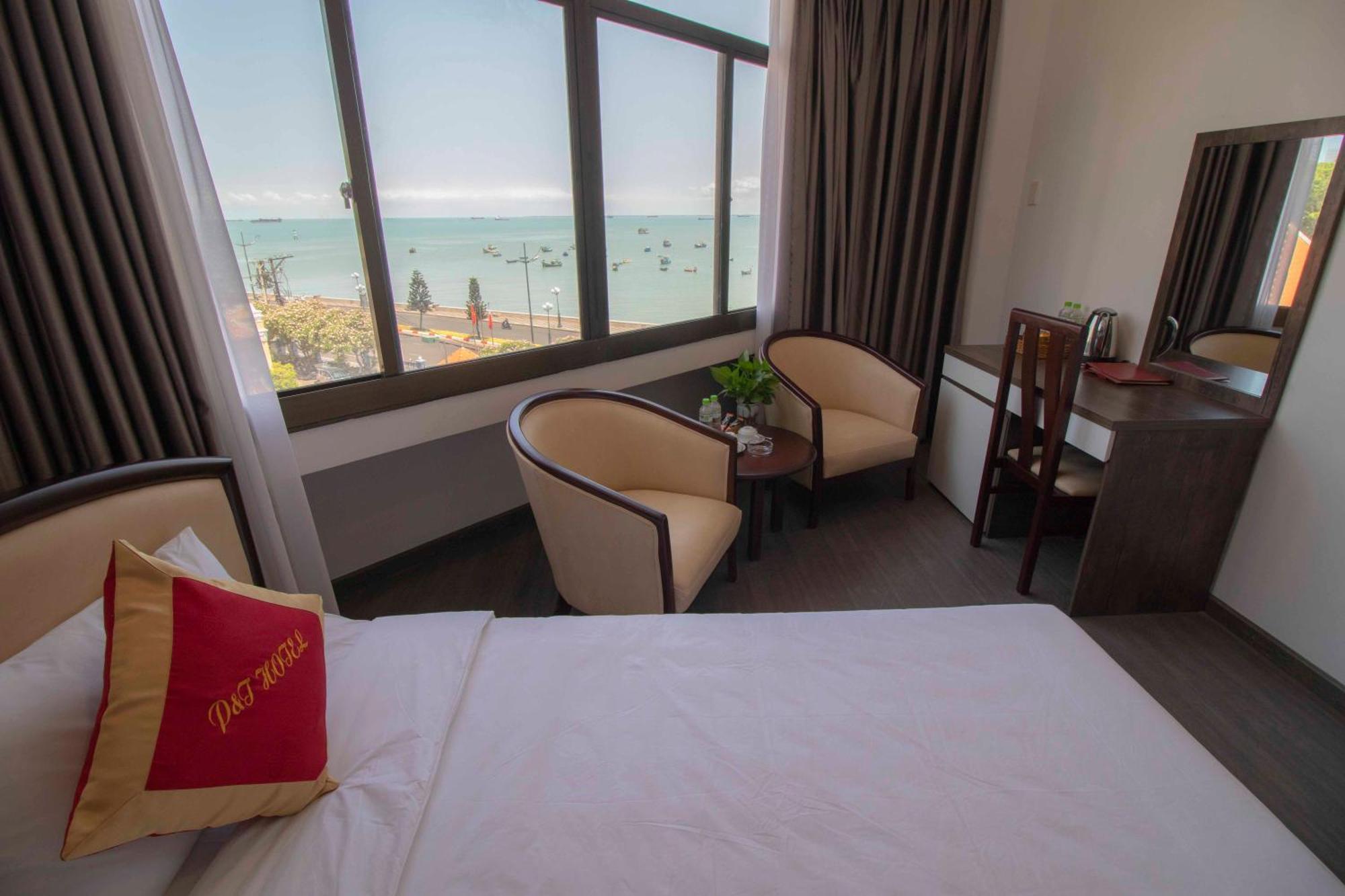 Deluxe Room,1592069030:JPEG