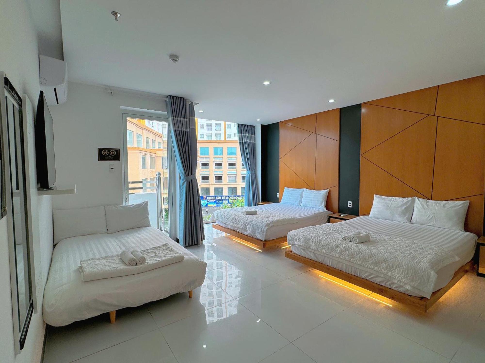 Mixed Dormitory Room,1618863847:JPEG
