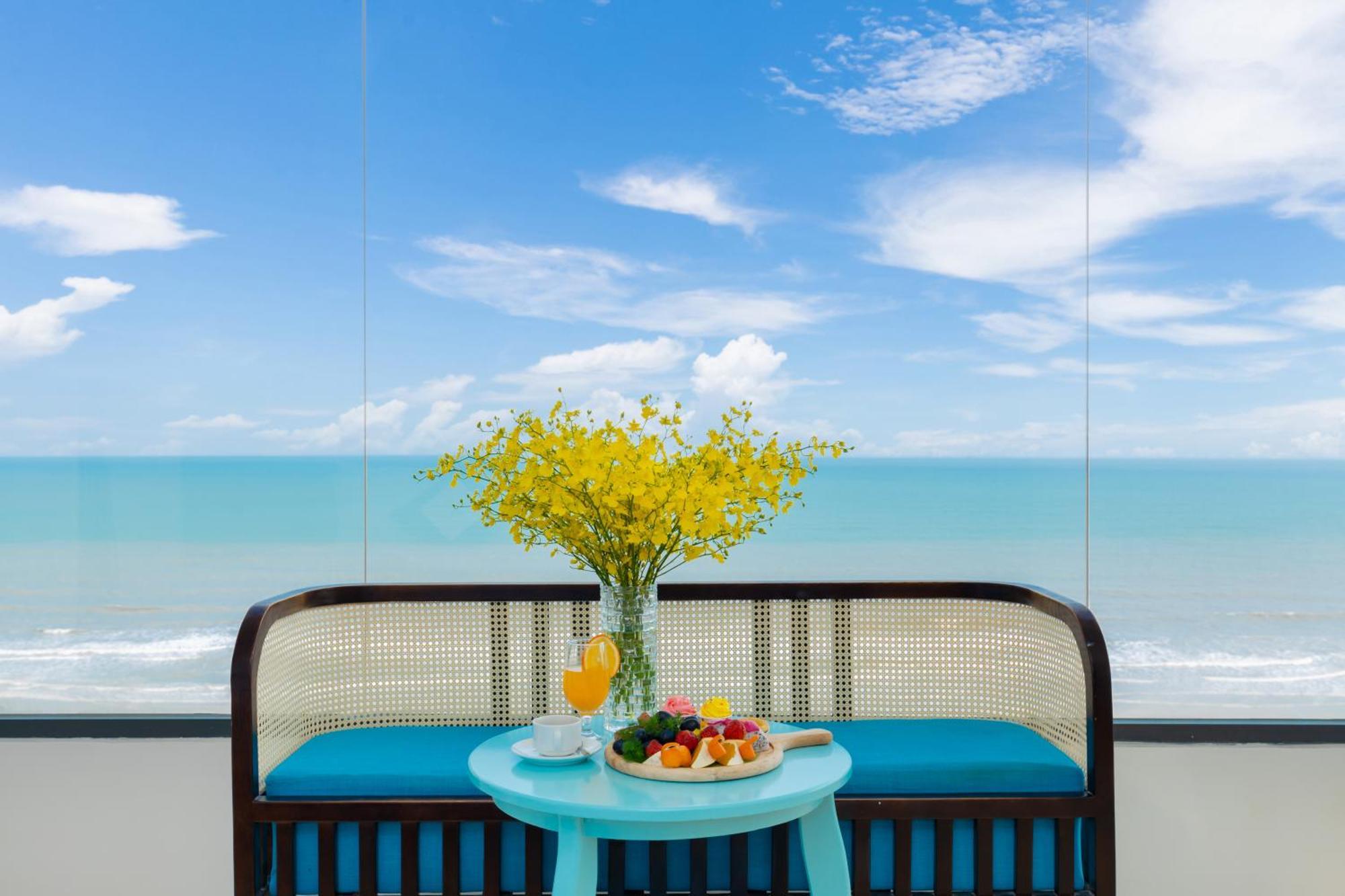 Suite Ocean Front View