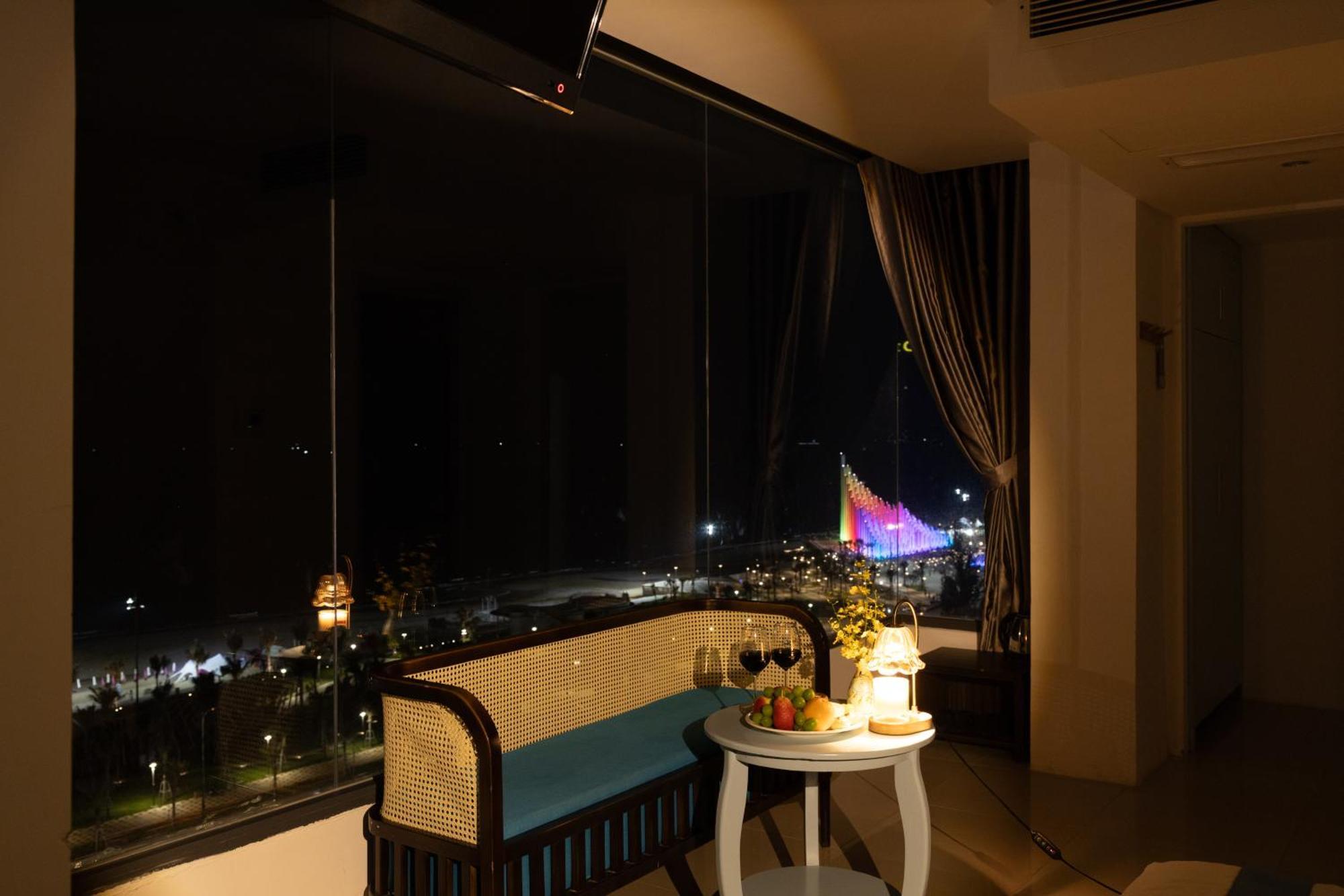 Suite Ocean Front View