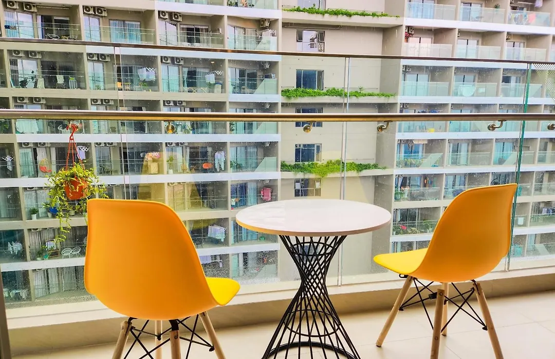 The Song Vung Tau Condotel: Beachfront 5-Star Apartment with Infinity Pool-1