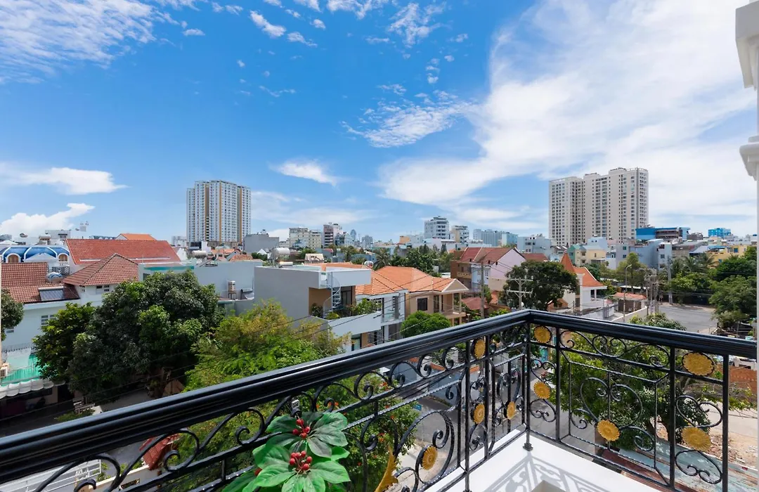 Villa Bãi Sau 5 Lạc Long Quân-1