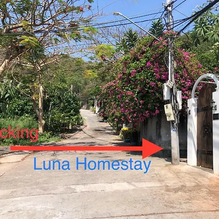Homestay Luna Mountain & Sea Views!-3