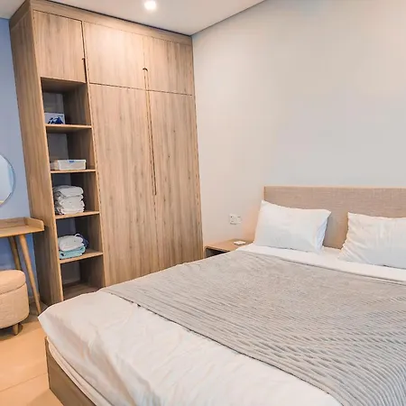 The Song Vung Tau Condotel: Beachfront 5-Star Apartment with Infinity Pool-2