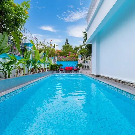 Villa Hồ Bơi VIP BÃI SAU ĐẸP HOA GIẤY-3