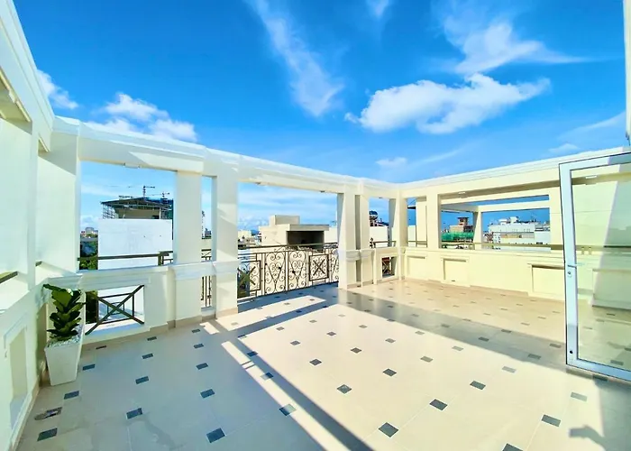Caroline Beach Vũng Tàu, Việt Nam