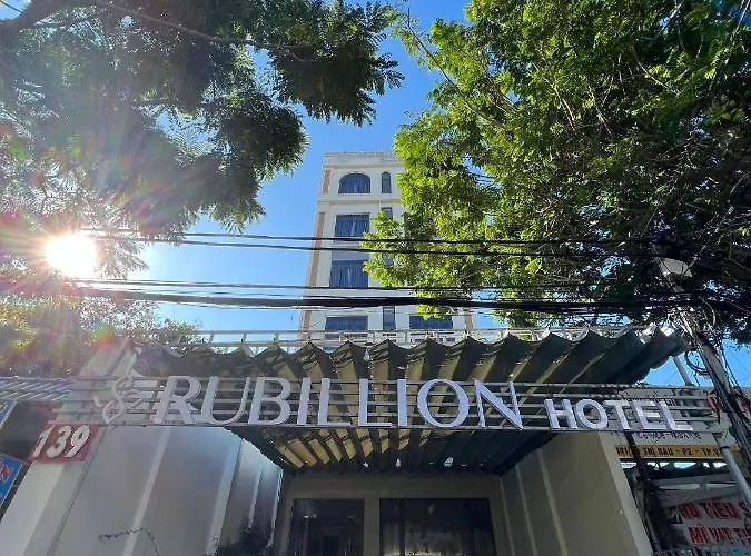 Rubillion Hotel - 5-Min Walking To Back Beach