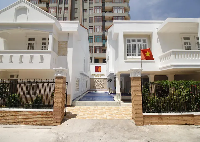 Romeliess Hotel