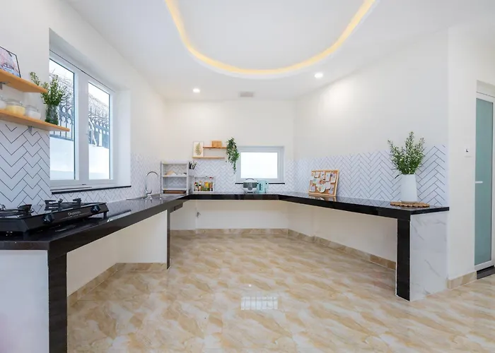 Villa C8 Hồ Bơi Mới Khai Trương Check In Cổng Hoa Giấy Vũng Tàu, Việt Nam