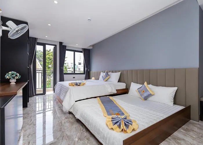 Sunflower Villa - Free Bida - Phòng Karaoke - Có Thang Máy - 10 Phòng Ngủ - Gần Biển Vũng Tàu, Việt Nam