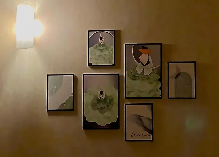 Long hotel