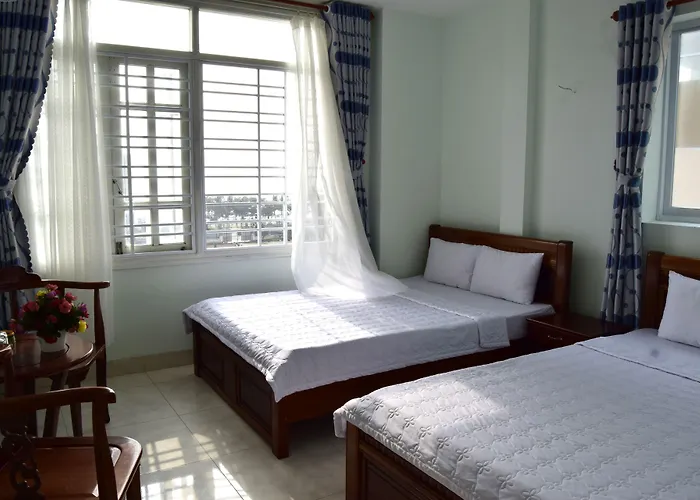 Huong Giang Hotel