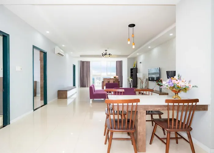 Căn hộ Oasky cạnh biển Bãi Sau